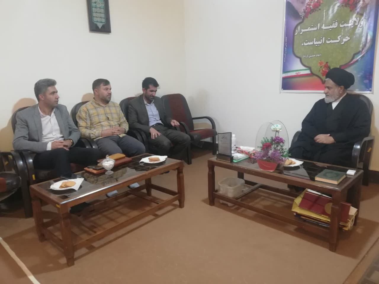 ستاد اجرایی فرمان امام ۳۲۰ طرح عمرانی در کهگیلویه و بویراحمد اجرا کرد