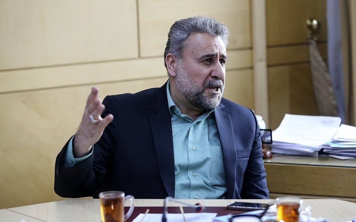 فلاحت پیشه: بیش از ۱/۵ میلیون نفر افغان با سابقه نظامی وارد ایران شدهاند فلاحت پیشه: بیش از ۱/۵ میلیون نفر افغان با سابقه نظامی وارد ایران شدهاند