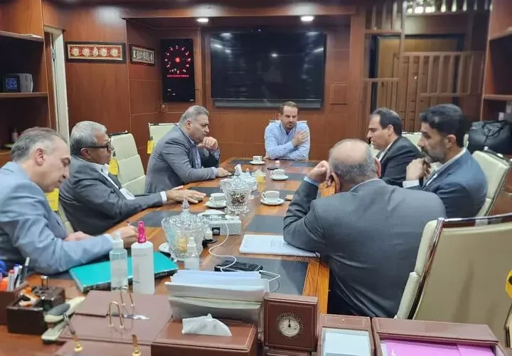 استاندار کهگیلویه و بویراحمد: پیگیر رفع مشکلات پترو پالایشگاه گچساران هستم