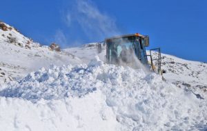 حسرت و امید در پیست اسکی کاکان،لغو جشنواره برفی حسرت و امید در پیست اسکی کاکان،لغو جشنواره برفی