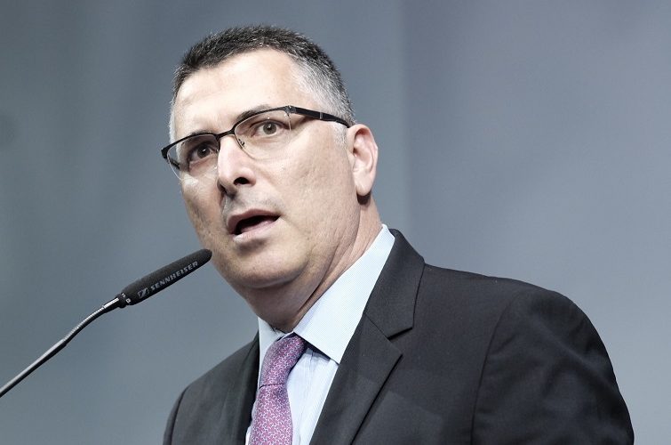 وزیر کابینه جنگی نتانیاهو می گوید کار بر روی تشکیل پرونده علیه ایران در دادگاه لاهه به اتهام نسل کشی آغاز خواهد کرد