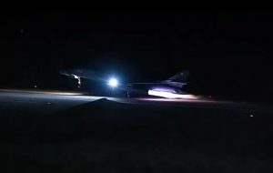 رویترز: تعداد کشته‌شدگان ناشی از حملات تلافی‌جویانه آمریکا به نزدیک ۴۰ تن رسید