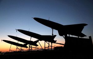 سپاه: پاسخ به جنایت اسرائیل آغاز شد / اکسیوس: حملات ایران نه با ده‌ها بلکه با صد‌ها پهپاد انجام شده / شلیک فوج نخست موشک‌های بالستیک ایران به اسرائیل / نیویورک تایمز: احتمال دارد ایران از موشک‌های مافوق‌صوت استفاده کند /وزیر دفاع ایران: به هر کشوری که حریم هوایی یا خاک خود را برای حمله به ایران باز کند، پاسخ می‌دهیم / رادیو و تلویزیون اسرائیل: انتظار می‌رود اسرائیل واکنش متقابل نشان دهد