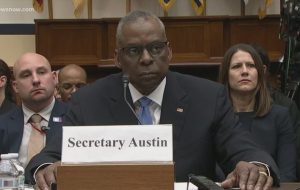 وزیر دفاع آمریکا: اطلاعی درباره دلیل سقوط بالگرد رئیس‌جمهور ایران نداریم