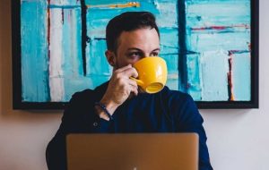 نوشیدن قهوه می‌تواند خطر مرگ زودهنگام را در افراد کم‌تحرک کاهش دهد