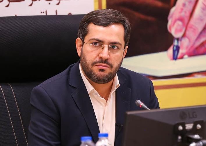 جبرائیلی: جریان حزب‌اللهی به کنار رفتن و نرفتن قالیباف یا جلیلی نباخت؛ به دوگانه‌ای باخت که حول برجام شکل گرفت / در دولت رئیسی، فرصت اثبات اینکه مشکلات معیشتی ارتباطی به تحریم ندارد را از دست دادیم / وقتی رئیسی قصد حذف ارز ۴۲۰۰ را داشت، کتاب دکترین شوک را تقدیم کردم؛ گفتم ببینید این سیاست‌ها چند دولت را در دنیا سرنگون کرده / اصولگرایان حتی ۵ میلیون از ۱۸ میلیون رای ۱۴۰۰ را نیز از دست دادند