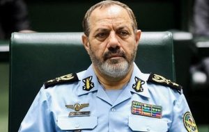 وزیر دفاع: اگر رژیم صهیونیستی پاسخ دهد اقدامات ما بسیار شدید خواهد بود / عملیات امشب تنها بخشی از توانمندی موشکی ایران است؛ بخش زیادی از توانمندی موشکی با توجه به تکنولوژی بسیار بالا و قدرت تخریب شدیدتر هنوز استفاده نشده