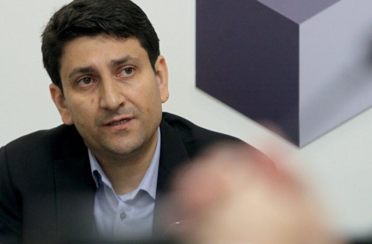 وزیر ارتباطات درباره رفع فیلتر اینترنت: باتوجه به طرحی که ارائه کرده‌ایم، به‌نظر می‌توانیم در آینده نزدیک اخبار خوبی به مردم بدهیم