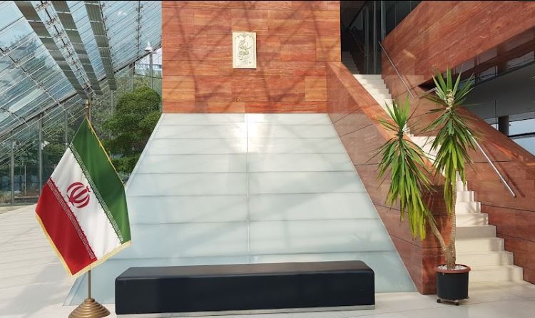 آلمان: هر سه کنسولگری ایران تعطیل میشوند / سفارت همچنان باز میماند آلمان: هر سه کنسولگری ایران تعطیل میشوند / سفارت همچنان باز میماند