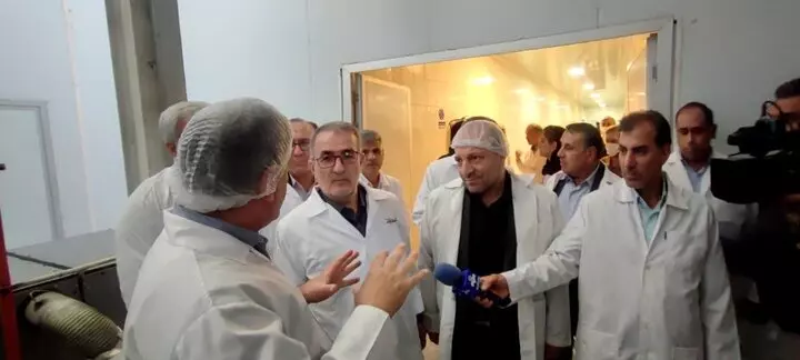 بازدید استاندار کهگیلویه وبویراحمد از شرکت دارویی زردبند بازدید استاندار کهگیلویه وبویراحمد از شرکت دارویی زردبند