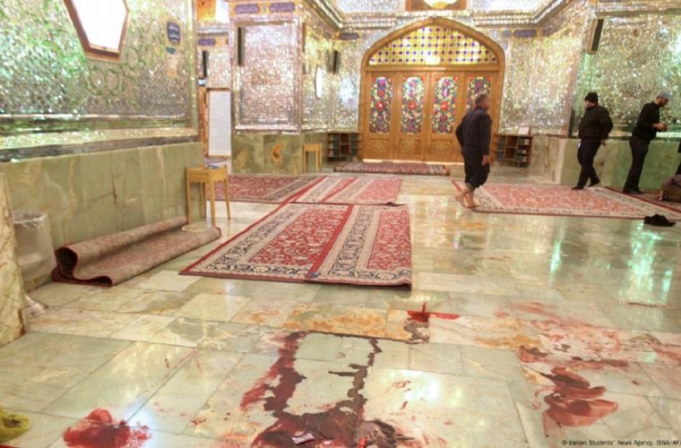 صدور کیفرخواست ۱۱ عضو هسته اصلی حملات تروریستی داعش به حرم شاهچراغ (ع) صدور کیفرخواست ۱۱ عضو هسته اصلی حملات تروریستی داعش به حرم شاهچراغ (ع)