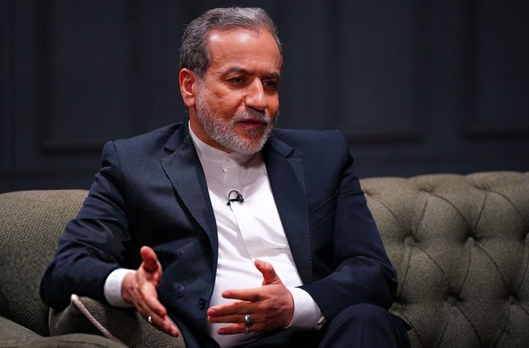 از مدت‌ها قبل به این ارزیابی رسیده بودیم که ادامه حکمرانی در سوریه با چالش اساسی روبرو خواهد شد/انتظار می‌رفت مقامات در دولت نسبت به مشارکت‌دادن معارضه در قدرت انعطاف نشان بدهند که چنین نشد/تهران همواره تماس‌های مستقیم با هیئت معارضان سوری داشت/از سال ۲۰۱۱ ضرورت آغاز گفتگو‌های سیاسی با آن گروه از معارضه که انتساب تروریستی نداشتند، را به سوریه پیشنهاد می‌کردیم