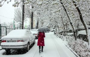 ایران هفته آینده یخ می‌زند / دمای برخی مناطق به منفی ۲۰ درجه می‌رسد / دمای تهران تا منفی ۶ درجه پیش بینی می‌شود / اوج سرما در دوشنبه و سه‌شنبه است