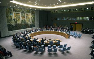 نامه تروئیکای اروپا به شورای امنیت: در صورت لزوم آماده استفاده از مکانیسم ماشه و بازگرداندن تحریمها علیه ایران هستیم / تهران باید برنامه هستهای خود را کاهش دهد تا فضای سیاسی مساعد برای یافتن راهحل از طریق مذاکره ایجاد کند نامه تروئیکای اروپا به شورای امنیت: در صورت لزوم آماده استفاده از مکانیسم ماشه و بازگرداندن تحریمها علیه ایران هستیم / تهران باید برنامه هستهای خود را کاهش دهد تا فضای سیاسی مساعد برای یافتن راهحل از طریق مذاکره ایجاد کند