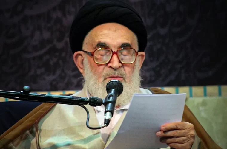 آیت‌الله العظمی دستغیب: روی قانون حجاب خط قرمز بکشید! قانون حجاب مشکل را حل نمی‌کند و خلاف شرع است/ کدام‌یک از فقها چنین چیزی را تأیید می‌کند که از قرآن و روایات است؟ امثال این قوانین فقط ناراحتیِ بیشتر در اجتماع ایجاد می‌کند