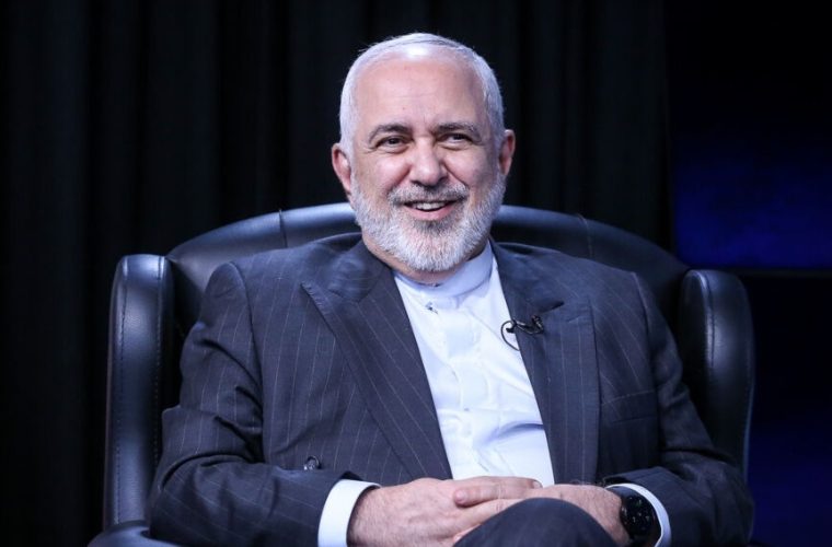 ظریف: رییس قوه قضائیه توصیه کرد برای پیشگیری از فشار بیشتر بر دولت، به دانشگاه بازگردم؛ بنده نیز بی‌درنگ پذیرفتم / در ۶ ماه گذشته با سخیف‌ترین توهین‌ها، افترا‌ها و تهدید‌ها نسبت به خود و خانواده‌ام رو‌به‌رو بودم / تلخ‌ترین دوران خدمت ۴۰ ساله را گذراندم / امیدوارم با کنار گذاشتن بنده، بهانه‌ها برای سنگ‌اندازی در برابر خواست مردم و موفقیت دولت برداشته شود