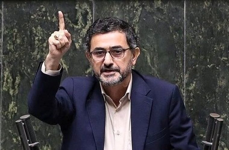 انتقاد شدید نماینده مجلس از جریان پایداری: [قالیباف] که در سفر بود، برخی انقلابی نماها، مجلس را به دو دسته خریداری شده‌ها و نشده‌ها تقسیم کردند/ در موضوع تفکیک وزارت راه، یک باند موسوم به انقلابیون که برخی افرادشان هم داخل مجلس هستند، توئیت زدند که نماینده‌ها را بردند هتل و چنین و چنان؛ در موضوع وزیر اقتصاد هم همین‌طور