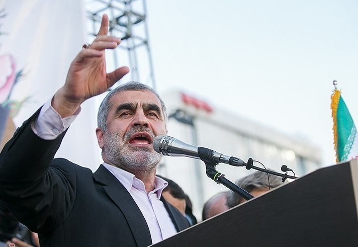 حمایت نیکزاد، نائب رئیس مجلس از تجمعات غیرقانونی مقابل مجلس: حضور شما برای ما زحمت نیست، اما بودن شما در دفاع از حلال خدا، با این سرما و دهان های روزه، باعث ناراحتی ماست / این قانون الان در ماه رمضان یک جوری اجرا می شود؛ سر بسته به شما بگویم، گفته اند که اجرا شود حمایت نیکزاد، نائب رئیس مجلس از تجمعات غیرقانونی مقابل مجلس: حضور شما برای ما زحمت نیست، اما بودن شما در دفاع از حلال خدا، با این سرما و دهان های روزه، باعث ناراحتی ماست / این قانون الان در ماه رمضان یک جوری اجرا می شود؛ سر بسته به شما بگویم، گفته اند که اجرا شود