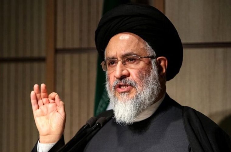 آیت الله محقق داماد: مگر هر واجبی باید در قانون بیاید؟ / خانمهایی در بازار مدینه چیزی میفروختند؛ از پیغمبر پرسیدند اینها سر و سینه شان لخت است، ما میتوانیم به آنها نگاه کنیم یا نه؟ / پیغمبر فرمودند: چون اگر به آنها بگویید حجاب کنند، گوش نمیکنند، پس نگاه کردن به آنها اشکالی ندارد آیت الله محقق داماد: مگر هر واجبی باید در قانون بیاید؟ / خانمهایی در بازار مدینه چیزی میفروختند؛ از پیغمبر پرسیدند اینها سر و سینه شان لخت است، ما میتوانیم به آنها نگاه کنیم یا نه؟ / پیغمبر فرمودند: چون اگر به آنها بگویید حجاب کنند، گوش نمیکنند، پس نگاه کردن به آنها اشکالی ندارد