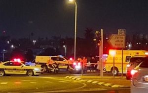 آژیر هشدار در بیت المقدس و تل آویو / نیروی هوایی اسرائیل: موشک شلیک شده از یمن رهگیری شد / نفتالی بنت، نخست‌وزیر سابق اسرائیل: وقتی حوثی‌ها به ما شلیک می‌کنند، باید به تهران پاسخ داد