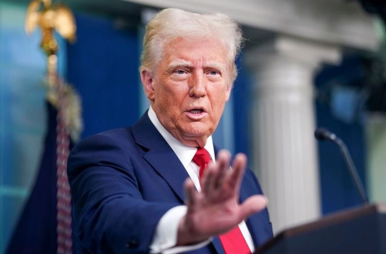 ترامپ: هنوز تصمیمی درباره تغییر نام «خلیج فارس» نگرفته‌ام / نمی‌خواهم احساسات کسی را جریحه‌دار کنم