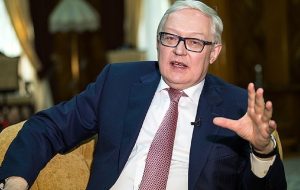 معاون وزیر خارجه روسیه: حمله به تأسیسات هسته‌ای ایران پیامد‌های فاجعه‌باری خواهد داشت / اظهارات اخیر ترامپ فقط باعث پیچیده‌تر شدن اوضاع می‌شود / تا فرصت باقی است و «قطار حرکت نکرده»، باید تلاش‌های خود را دو برابر کنیم تا به توافق برسیم