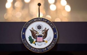 وزارت خارجه آمریکا: آنچه در عمان اتفاق خواهد افتاد، مذاکره نیست، بلکه گفتوگو برای کشف آنچه است که میتوان از طریق مذاکره بدست آورد / تهران به سمت امضای یک توافقنامه حرکت میکند / ما از طریق دیپلماسی به دنبال حل و فصل پرونده هستهای ایران هستیم؛ دیپلماسی بهتر از گزینه دیگر است وزارت خارجه آمریکا: آنچه در عمان اتفاق خواهد افتاد، مذاکره نیست، بلکه گفتوگو برای کشف آنچه است که میتوان از طریق مذاکره بدست آورد / تهران به سمت امضای یک توافقنامه حرکت میکند / ما از طریق دیپلماسی به دنبال حل و فصل پرونده هستهای ایران هستیم؛ دیپلماسی بهتر از گزینه دیگر است