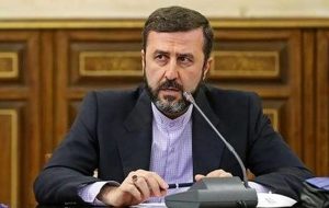 غریب آبادی، معاون وزیر خارجه: در دور دوم مذاکرات با آمریکا، چارچوب ها مورد بحث قرار خواهد گرفت؛ اگر این چارچوب خوب پیش برود می توان کار متن نویسی را شروع کنیم / اگر با همان رویکردی که طرف [آمریکایی] در دور اول وارد شد، [به مذاکرات بیایند]، دور از ذهن نیست که در دور دوم پیشرفت داشته باشیم / برداشت ما این است که طرف امریکایی امادگی دارد که اگر بر سر چارچوب ها تفاهم شود، دور بعدی کارشناسان درگیر شوند