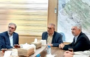 مسائل و مشکلات حوزه بهداشت و درمان را اولویت می دانیم مسائل و مشکلات حوزه بهداشت و درمان را اولویت می دانیم