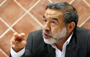 کامران غضنفری، نماینده مجلس: ترامپ برای ما به منزله یک مائده آسمانی است؛ گویا خدا او را دوباره فرستاده تا با دست خودش آمریکا را به اضمحلال بکشاند / چین به دلیل تهدید امریکا در همین یکی دوماه، میزان خرید نفت از ایران را به حدود ۱ میلیون و ۸۰۰ هزار بشکه رسانده و این رقم فوق‌العاده‌ای است / فرصت‌های سرمایه‌گذاری هم از طرف مسکو و پکن به ما پیشنهاد می‌شود