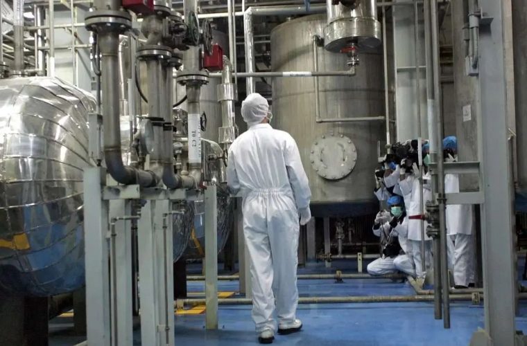 وزارت خارجه و سازمان انرژی اتمی ایران: در واکنش به قطعنامه شورای حکام یک مرکز جدید غنی سازی در مکانی امن راه اندازی خواهد شد / همچنین ماشین‌های پیشرفته نسل ششم در سایت فردو جایگزینی ماشین‌های نسل اول می شود