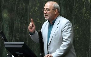 حاجی دلیگانی، نماینده مجلس: حدود ۴ هزار جوان انقلابی که در دولت [مرحوم رئیسی] استخدام شدند، در حال اخراج هستند/ به این‌ها که با امید آمدند و متأهل شدند، الان می‌گویند «آقا خوش آمدی»