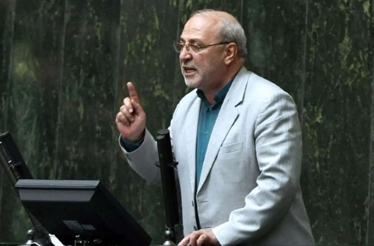 حاجی دلیگانی، نماینده مجلس: حدود ۴ هزار جوان انقلابی که در دولت [مرحوم رئیسی] استخدام شدند، در حال اخراج هستند/ به این‌ها که با امید آمدند و متأهل شدند، الان می‌گویند «آقا خوش آمدی»