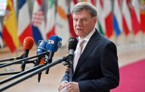 ادعای وزیر خارجه آلمان: آماده توافق جدید با ایران هستیم؛ از ادامه مسیر دیپلماسی حمایت می‌کنیم/ هیچ توجیهی برای غنی‌سازی اورانیوم تا ۶۰ درصد وجود ندارد