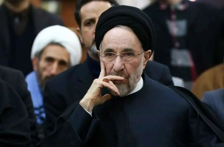 سیدمحمد خاتمی: دنبال تخیلاتی رفتیم که نه به آن‌ها رسیدیم، نه به توسعه / از کشور‌های دیگر منطقه عقب افتاده‌ایم / درآمد ترکیه از توریسم، از کل درآمد نفتی ما بیشتر است، در حالیکه ما بهترین پتانسیل برای توریسم را داریم