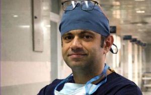 رئیس نظام پزشکی قزوین: دکتر علیرضا گلچین که در حوادث هفته‌های اخیر بازداشت شده بود، آزاد شد