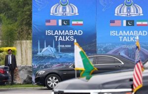 خبرگزاری دولت: به رغم اختلافات جدی در مذاکرات با آمریکا، گفت وگوها از طریق انتقال متن ادامه دارد