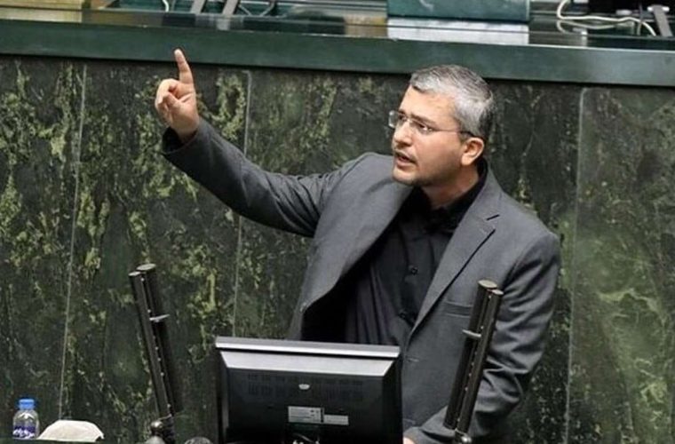 سخنگوی کمیسیون امنیت ملی: آمریکا باید غرامت بپردازد چون بازنده جنگ است/ تنگه هرمز را باز نمی کنیم سخنگوی کمیسیون امنیت ملی: آمریکا باید غرامت بپردازد چون بازنده جنگ است/ تنگه هرمز را باز نمی کنیم