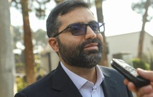 سقاب اصفهانی معاون رییس جمهور: اگر این موضوع رفع نشود ممکن است به نرخ سوم بنزین فکر کنیم