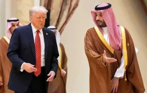 اکسیوس: بن سلمان در تماس با ترامپ از او خواسته بود از عملیات نظامی عربستان علیه حوثیهای یمن حمایت کند؛ ترامپ هم از او حمایت کرد / ریاض پیشاپیش آمریکا را در جریان حمله خود قرار داده بود اکسیوس: بن سلمان در تماس با ترامپ از او خواسته بود از عملیات نظامی عربستان علیه حوثیهای یمن حمایت کند؛ ترامپ هم از او حمایت کرد / ریاض پیشاپیش آمریکا را در جریان حمله خود قرار داده بود
