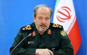 سرپرست وزارت دفاع: ظرفیت تولید پهپاد به سه برابر افزایش یافت سرپرست وزارت دفاع: ظرفیت تولید پهپاد به سه برابر افزایش یافت