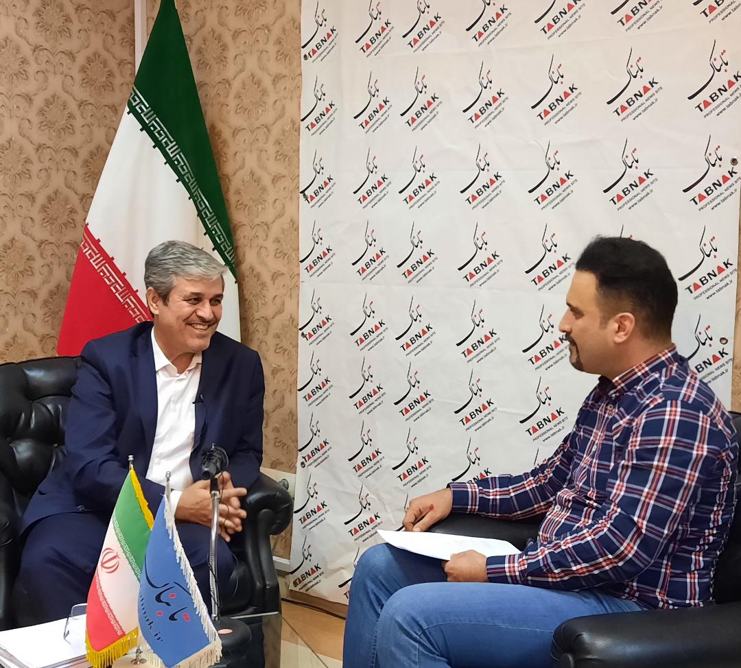 گفت و گوی زنده «غلامرضا تاجگردون» در «تابناک»؛ «حاج غلامم» نه دکتر تاجگردون!/ شورای نگهبان هیچکدام از مستندات معترضان به اعتبارنامه‌ام را تائید نکرد/ سهامدار «پتروامیدآسیا» بانک سپه است؛ نه بنده!