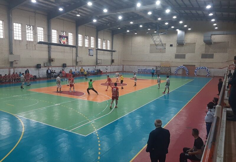 فراز بام خائیز دهدشت قهرمان مسابقات لیگ برتر هندبال نوجوانان کشور شد