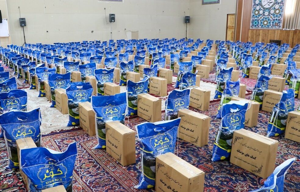 ۲۲۸۰ بسته غذایی بین مددجویان کمیته امداد (ره) گچساران توزیع شد