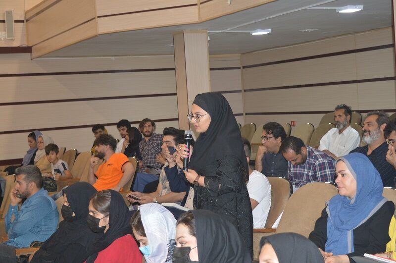 در نشست هم اندیشی هنرمندان با مدیران گچساران چه گذشت؟ در نشست هم اندیشی هنرمندان با مدیران گچساران چه گذشت؟