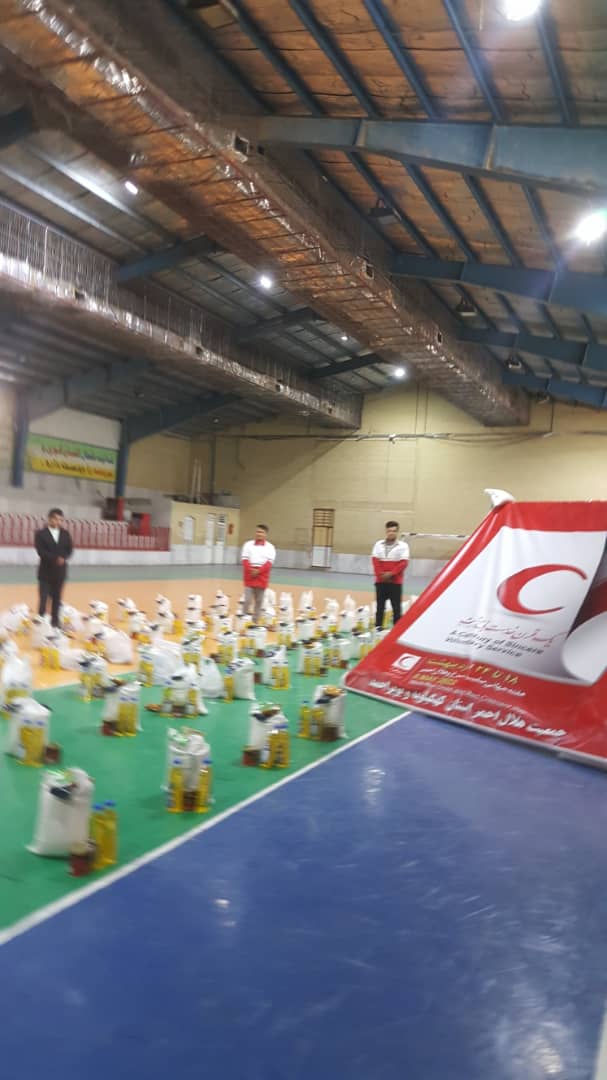 توزیع ۱۲۰۰ بسته حمایتی و معیشتی به مناسبت هفته هلال احمر در استان کهگیلویه و بویراحمد