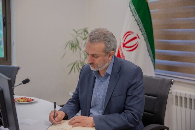 مجلس فاطمی امین را برکنار کرد مجلس فاطمی امین را برکنار کرد