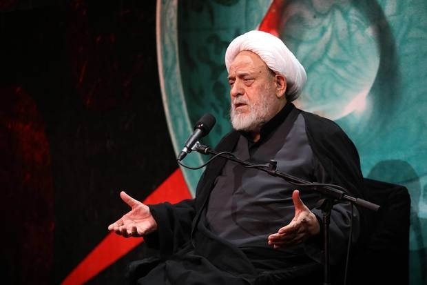 شیخ حسین انصاریان: مردم را نباید عصبانی کرد / با فشار، کسی دیندار نمیشود/خیلیها هستند که نمیتوانند گوشت کیلویی پانصد هزارتومان و مرغ کیلویی صد هزار تومان را تهیه کنند، اضافه مال خود را به این افراد ببخشید و با خدا معامله کنید شیخ حسین انصاریان: مردم را نباید عصبانی کرد / با فشار، کسی دیندار نمیشود/خیلیها هستند که نمیتوانند گوشت کیلویی پانصد هزارتومان و مرغ کیلویی صد هزار تومان را تهیه کنند، اضافه مال خود را به این افراد ببخشید و با خدا معامله کنید