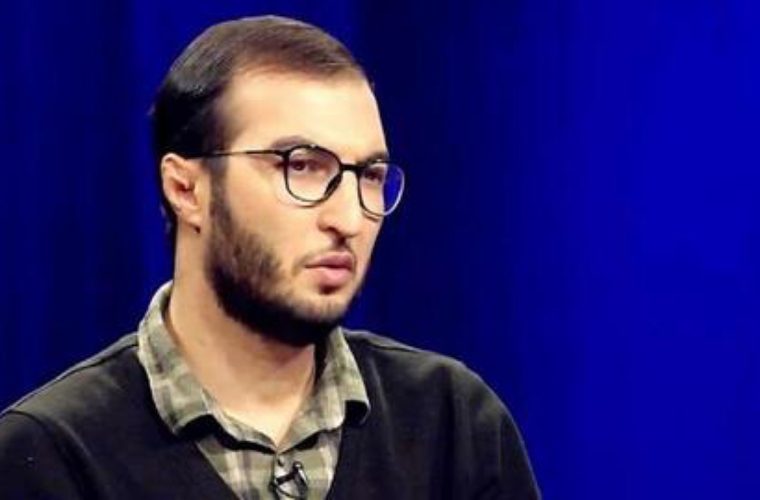 وحید اشتری به زندان معرفی شد