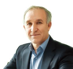گراوند، جامعهشناس: هزار توی روابط سیاسی حاکم عامل خشونت است / بسته شدن راههای مشروع زندگی عادی سرمنشأ انقلابها / عصیان قشر متوسطی که فقیر شدند گراوند، جامعهشناس: هزار توی روابط سیاسی حاکم عامل خشونت است / بسته شدن راههای مشروع زندگی عادی سرمنشأ انقلابها / عصیان قشر متوسطی که فقیر شدند
